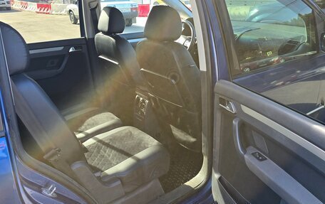 Volkswagen Touran III, 2008 год, 520 000 рублей, 10 фотография