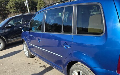 Volkswagen Touran III, 2008 год, 520 000 рублей, 4 фотография