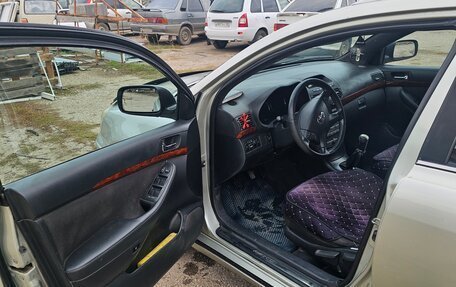 Toyota Avensis III рестайлинг, 2004 год, 444 444 рублей, 5 фотография