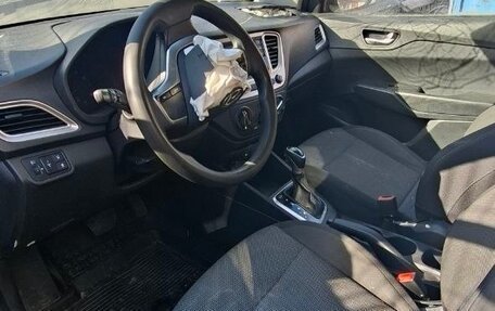 Hyundai Solaris II рестайлинг, 2020 год, 520 000 рублей, 9 фотография