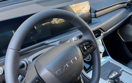 CheryExeed TXL, 2022 год, 2 490 000 рублей, 5 фотография