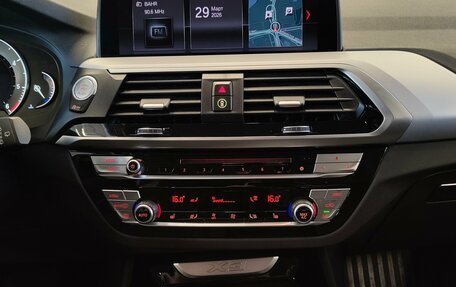 BMW X3, 2019 год, 3 180 000 рублей, 13 фотография