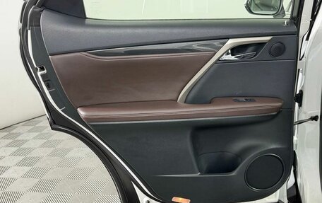 Lexus RX IV рестайлинг, 2019 год, 3 999 000 рублей, 10 фотография