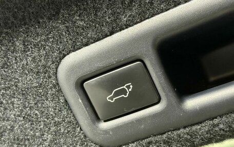 Lexus RX IV рестайлинг, 2019 год, 3 999 000 рублей, 21 фотография