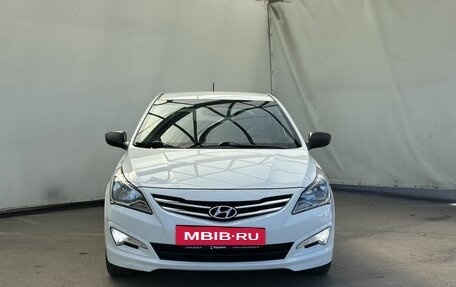 Hyundai Solaris II рестайлинг, 2015 год, 1 030 000 рублей, 3 фотография