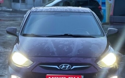 Hyundai Solaris II рестайлинг, 2011 год, 620 000 рублей, 1 фотография