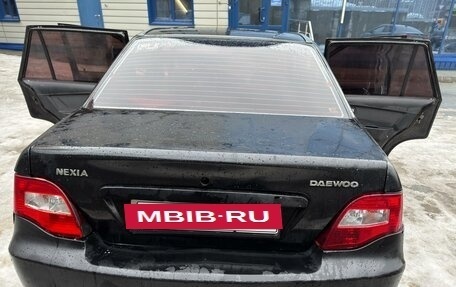 Daewoo Nexia I рестайлинг, 2011 год, 149 000 рублей, 3 фотография