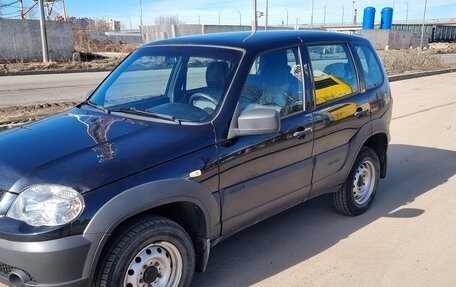 Chevrolet Niva I рестайлинг, 2020 год, 980 000 рублей, 2 фотография