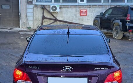 Hyundai Solaris II рестайлинг, 2011 год, 620 000 рублей, 2 фотография