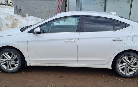 Hyundai Elantra VI рестайлинг, 2019 год, 849 000 рублей, 3 фотография