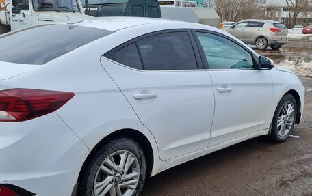 Hyundai Elantra VI рестайлинг, 2019 год, 849 000 рублей, 6 фотография