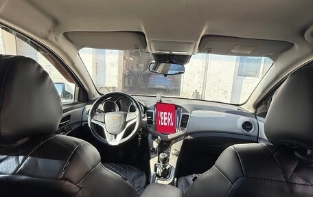 Chevrolet Cruze II, 2012 год, 700 000 рублей, 5 фотография