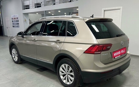 Volkswagen Tiguan II, 2018 год, 2 690 000 рублей, 4 фотография