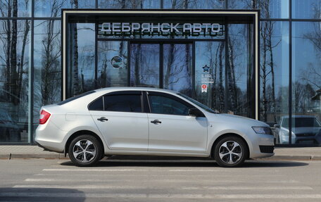 Skoda Rapid I, 2015 год, 1 090 000 рублей, 4 фотография