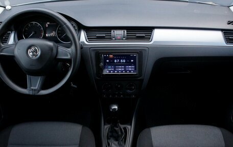 Skoda Rapid I, 2015 год, 1 090 000 рублей, 10 фотография