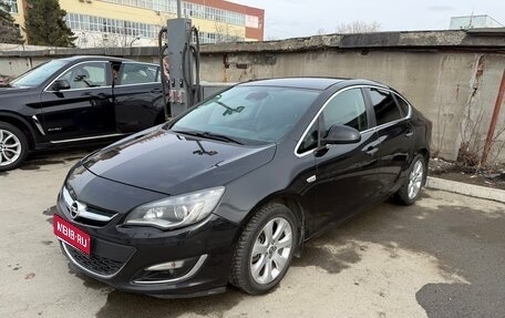 Opel Astra J, 2013 год, 790 000 рублей, 1 фотография