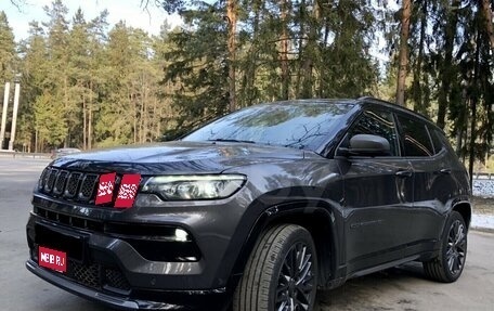 Jeep Compass II, 2021 год, 2 000 000 рублей, 1 фотография