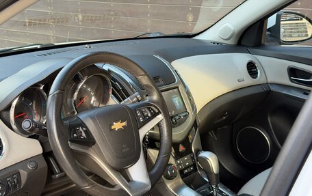 Chevrolet Cruze II, 2013 год, 850 000 рублей, 11 фотография