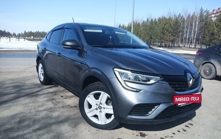 Renault Arkana I, 2019 год, 1 550 000 рублей, 2 фотография