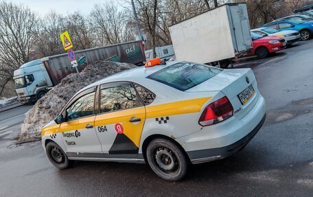 Volkswagen Polo VI (EU Market), 2019 год, 450 000 рублей, 8 фотография