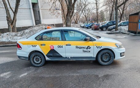 Volkswagen Polo VI (EU Market), 2019 год, 450 000 рублей, 9 фотография