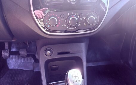 Renault Kaptur I рестайлинг, 2019 год, 1 750 000 рублей, 7 фотография