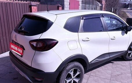 Renault Kaptur I рестайлинг, 2019 год, 1 750 000 рублей, 3 фотография