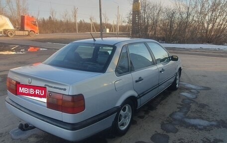 Volkswagen Passat B4, 1995 год, 265 000 рублей, 3 фотография