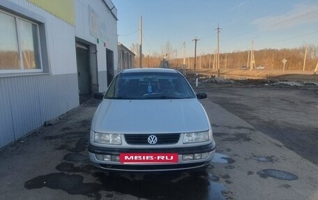 Volkswagen Passat B4, 1995 год, 265 000 рублей, 6 фотография