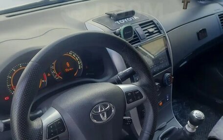 Toyota Corolla, 2011 год, 900 000 рублей, 6 фотография