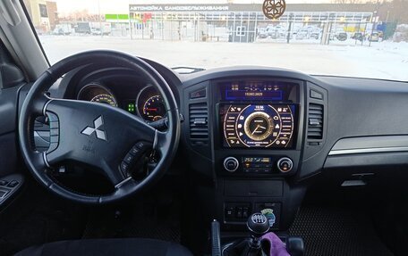 Mitsubishi Pajero IV, 2008 год, 1 450 000 рублей, 11 фотография