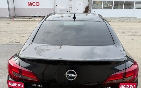 Opel Astra J, 2013 год, 790 000 рублей, 6 фотография
