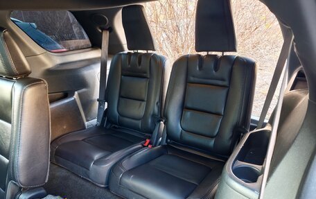 Ford Explorer VI, 2013 год, 1 500 000 рублей, 21 фотография