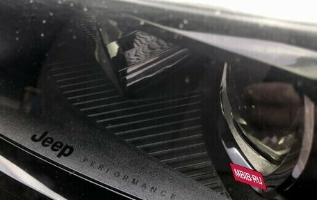 Jeep Compass II, 2021 год, 2 000 000 рублей, 15 фотография