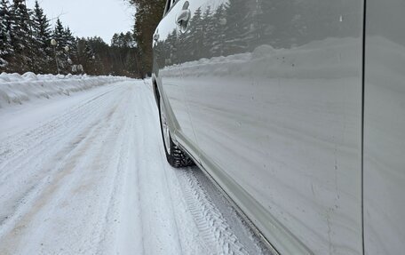 Toyota Avensis III рестайлинг, 2005 год, 699 000 рублей, 3 фотография