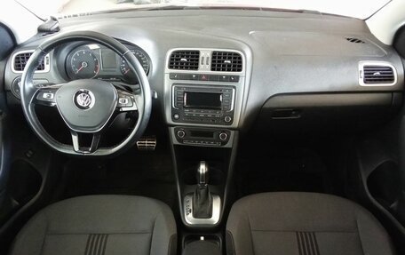 Volkswagen Polo VI (EU Market), 2016 год, 1 150 000 рублей, 11 фотография