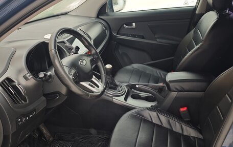 KIA Sportage III, 2010 год, 950 000 рублей, 13 фотография