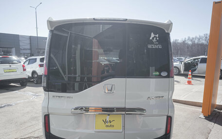 Honda Stepwgn IV, 2018 год, 2 348 000 рублей, 5 фотография