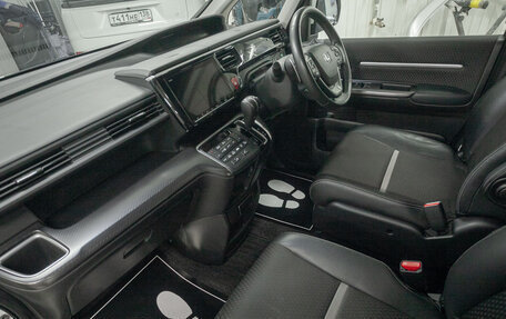 Honda Stepwgn IV, 2018 год, 2 348 000 рублей, 19 фотография