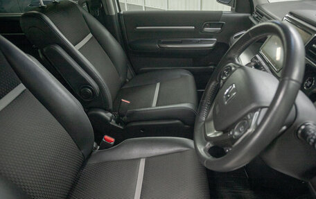 Honda Stepwgn IV, 2018 год, 2 348 000 рублей, 11 фотография