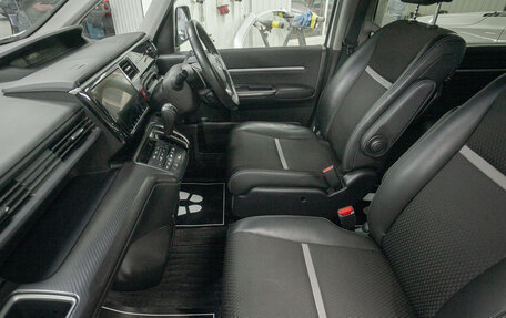 Honda Stepwgn IV, 2018 год, 2 348 000 рублей, 20 фотография