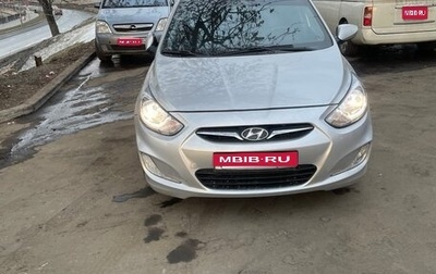 Hyundai Solaris II рестайлинг, 2012 год, 450 000 рублей, 1 фотография