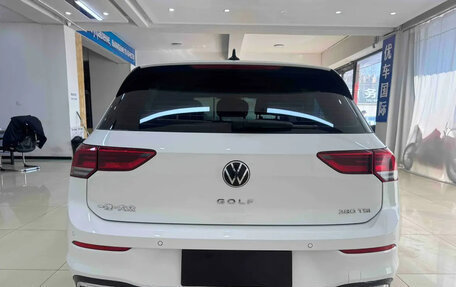 Volkswagen Golf VIII, 2022 год, 1 666 040 рублей, 5 фотография