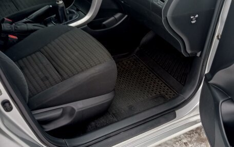 Toyota Corolla, 2011 год, 745 000 рублей, 19 фотография