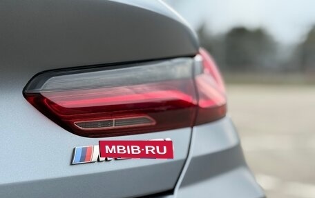 BMW 8 серия, 2021 год, 10 000 000 рублей, 13 фотография