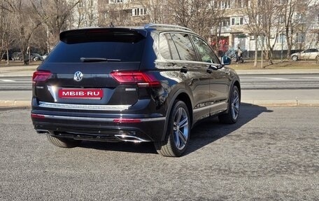 Volkswagen Tiguan II, 2018 год, 3 600 000 рублей, 6 фотография
