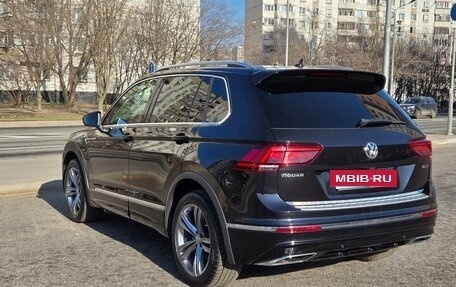 Volkswagen Tiguan II, 2018 год, 3 600 000 рублей, 10 фотография