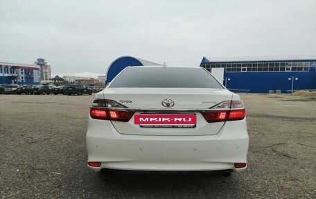 Toyota Camry, 2016 год, 1 950 000 рублей, 8 фотография