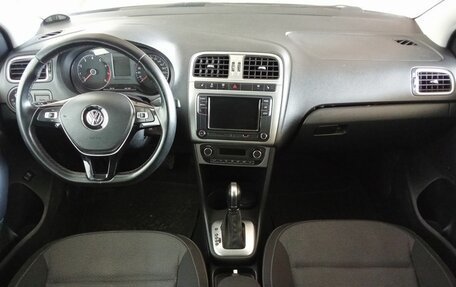 Volkswagen Polo VI (EU Market), 2018 год, 1 180 000 рублей, 9 фотография