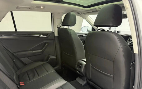 Volkswagen T-Roc I, 2022 год, 1 550 040 рублей, 19 фотография